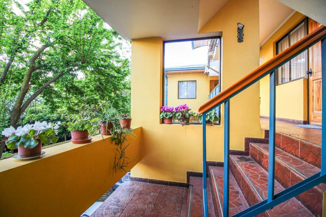 Hostal Del Rio Talca  Eksteriør bilde